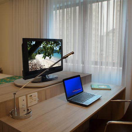 奥斯卡弗莱雷丽笙酒店 圣保罗 外观 照片 A room at the hotel