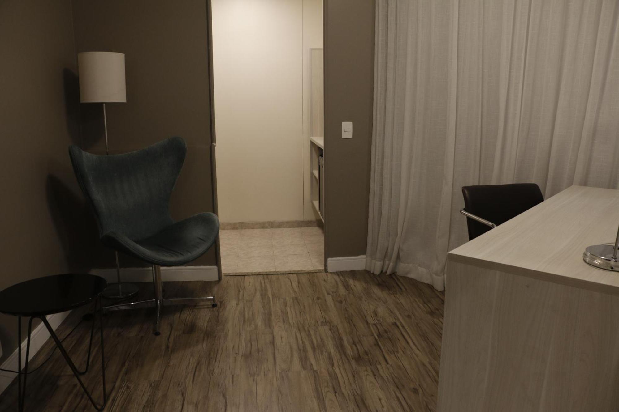 奥斯卡弗莱雷丽笙酒店 圣保罗 外观 照片 A room with a vinyl floor